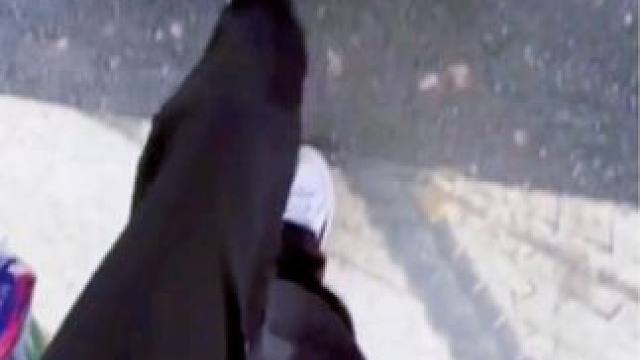 树的方向风决定 人的方向自己决定 .
#高跟鞋给不了帆布鞋的安稳 #一生要走多远的路 #一步两步慢慢