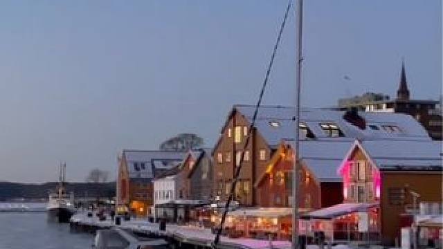 遇见你是我的幸运#冬天该有的样子 #你的城市下雪了吗 #喜欢下雪的感觉 #旅行推荐官 #旅行大玩家