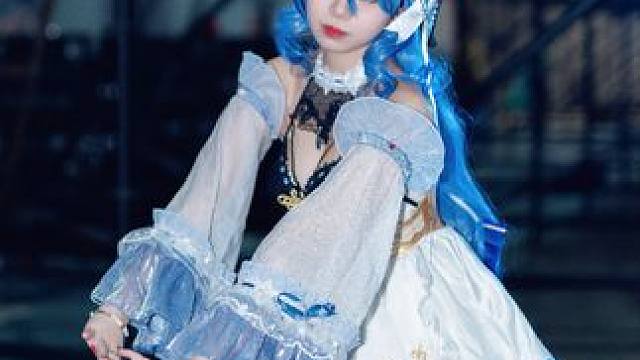 去漫展单灯拍照拍成这样，有做摄影的潜质吗？#摄影 #智云m20c口袋灯 #智云m40典藏版 #ai剪