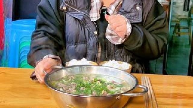 杨七孃跷脚牛肉，36.8得双人餐…#同城好店推荐 #天儿冷吃点啥 #跷脚牛肉 #艾特你的饭搭子请你吃