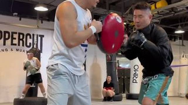 这跟阻力绳拽死我了#泰拳 #自由搏击 #格斗健身 #拳击