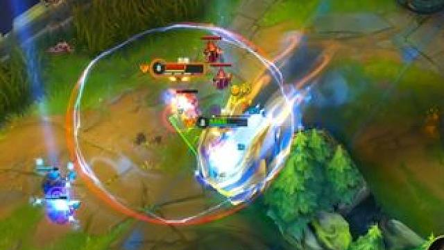 奥恩：差点被九雷轰顶烤全羊了。 #奥恩 #凯南 #lolm #上热门话题