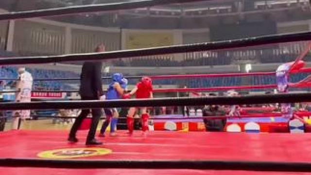 #现场实拍 #主打的就是一个真实 #专业动作请勿模仿 #这谁顶得住啊 #这操作也是没谁了