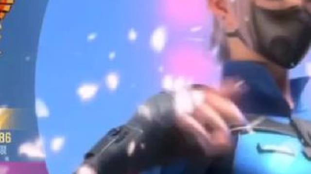 达到全网平均水平了吗？第一次上传奇，可为什么开心不起来了...#cf手游 #穿越火线手游 #手游cf