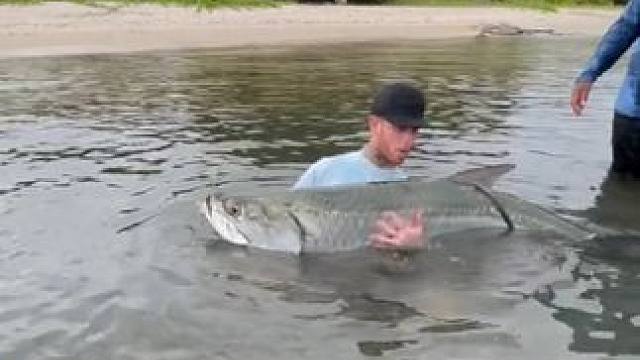 钓鱼人就是这么疯狂~