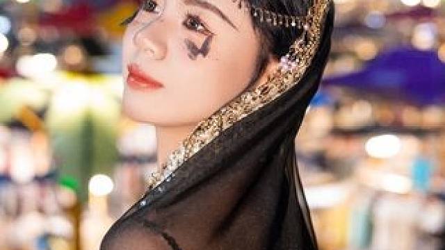 #西双版纳写真 #这个冬天来西双版纳吧 #写真约拍 #客片分享 #工作花絮 西域风情