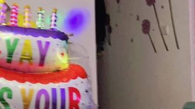 #一岁一礼一寸欢喜 #happybirthday #我的男孩儿
皓皓说他④岁了 是“大皓皓”了#ha