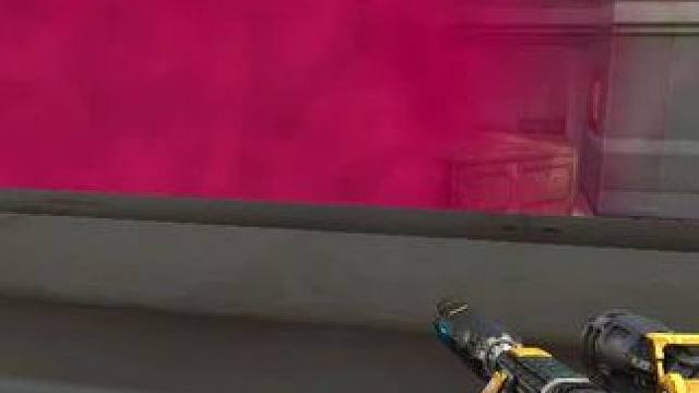 “特别怕冷 天气是 态度也是”