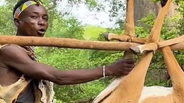 原始部落荒野求生#荒野求生 #原始技术 #纪录片解说