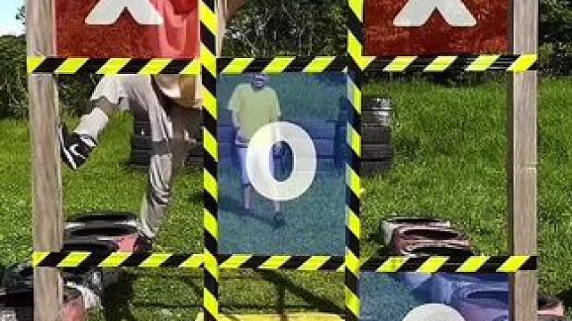 高难度九宫格连线，这项目属实有点费体力！#看一遍笑一遍 #老外真会玩 #沙雕老外 #意想不到的结局 