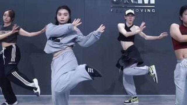 新年第一支smooth dance for#么么编舞 
#一起跳舞 #舞蹈课堂随拍 #简单易学 #学