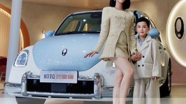 想找一台货真价实的“女性专属座驾”可真难，看看今天能否解锁自带时尚BUFF的出行搭子 #独一无二的美