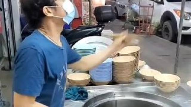 #逗你一笑烦恼忘掉 #看一遍笑一遍 #看完不笑算我输 #每天一笑烦恼忘掉 #搞笑视频