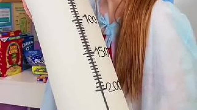 用蛋糕做的巨型注射器，这操作简直太有才了！#看一遍笑一遍 #意想不到的结局 #这操作都看傻了#万万没