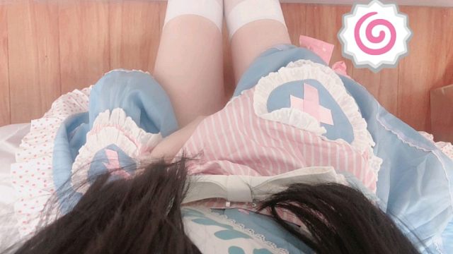 什么蓝白粉套装（
