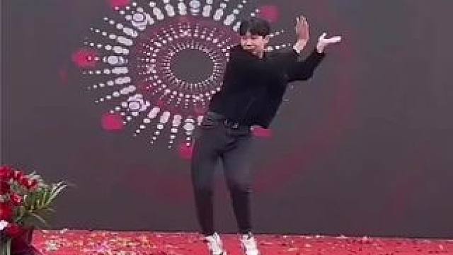 科目三#台上一分钟台下十年功 #活力四射 #强身健体增强免疫力 #高手在民间 #舞台无处不在