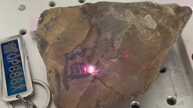 26石头装饰品、石刻摆件雕刻字