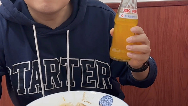 一碗腊汁肉揪面片，给个少女都不换……