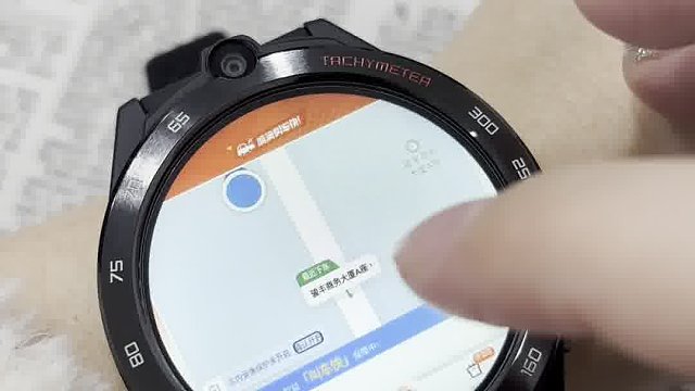 出门在外 只需要一台手表就够了