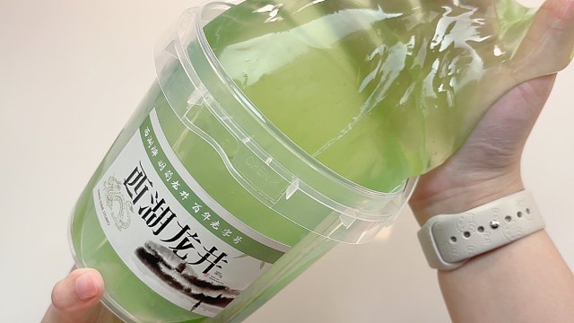 超大一桶绿茶！厚实的玩久了需要玩水水的解解腻～