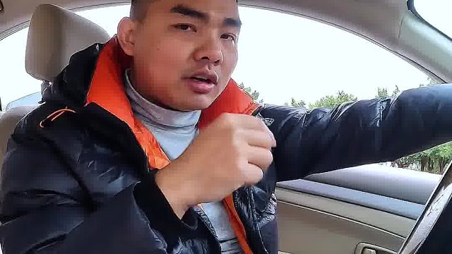 今天教大家一个小技巧。 加油再也不会晚搞错方向了。