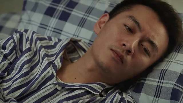 恩爱夫妻离婚6年为对方守身如玉