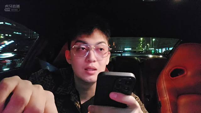 【集梦格子九】想看奔驰？行我明天就让人开过来！