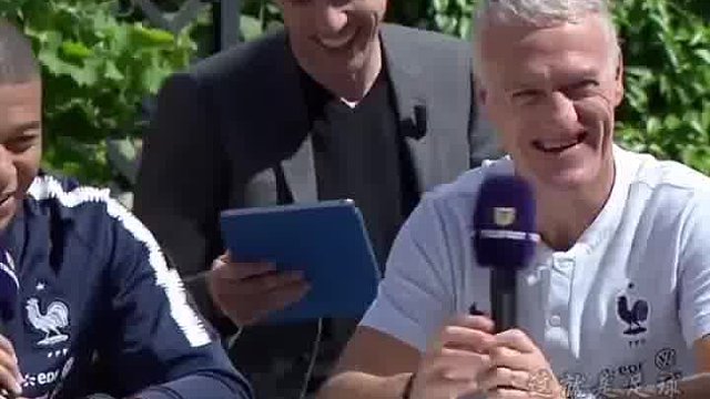 德尚让姆巴佩当法国队队长，格列兹曼非常沮丧！