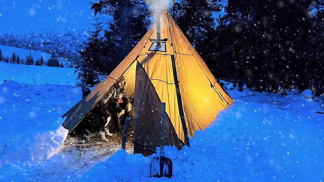 一人一狗的冬季露营是怎样的体验