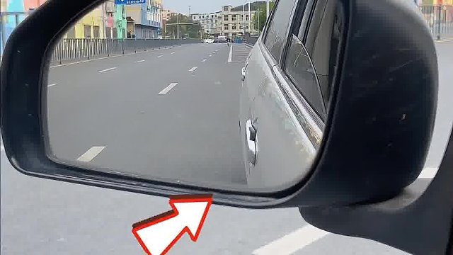 后方车距怎么判断?你记住了,赶紧收藏起来  #汽车知识  #驾驶