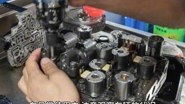 频繁在D挡和N挡之间切换，对变速箱和电磁阀有影响吗？维修师傅：5年后就知道了