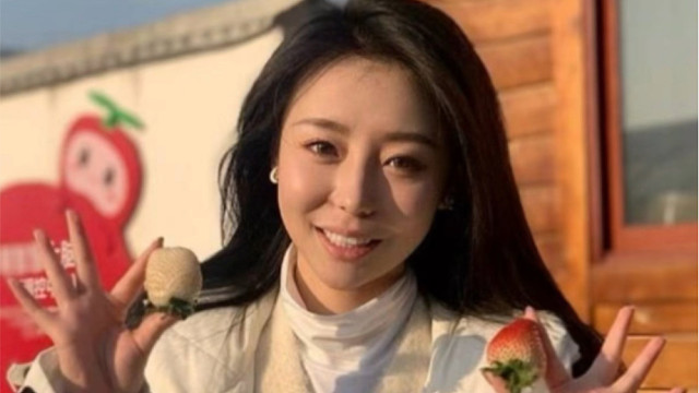 100块的老年团非常好玩 下次还来！！！#摘草莓#春天#老年团旅游