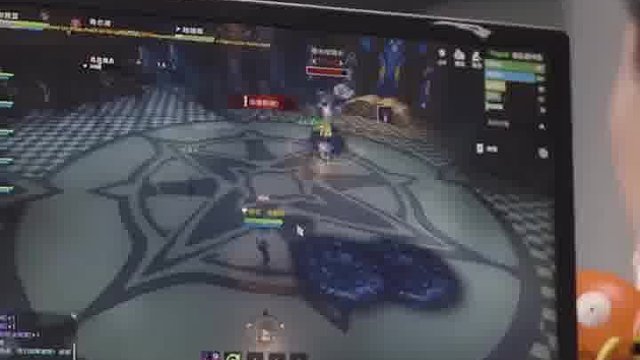 塔瑞斯今天公测，快叫上你的游戏搭子一起来打副本吧！