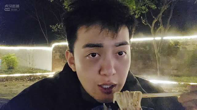 【集梦格子九】兄弟们，我今天一点肉都没吃到过！