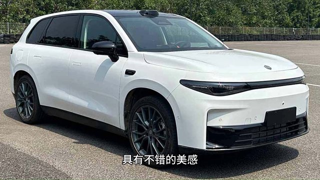 建议上班族开经济型汽车，看看这5款，耐用省油，空间宽阔