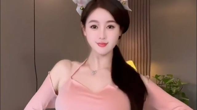 【一颗小金桔】丰满性感又迷人 极品美女 满足你所有幻想