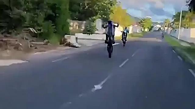 只要决心成功，失败永远不会把你击垮。