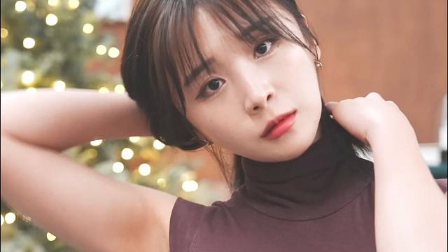 视线里圈住已走远的你