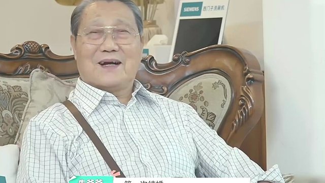 89岁大爷独居上海，过上了好多年轻人梦想中的退休生活！#原创#综艺#娱乐