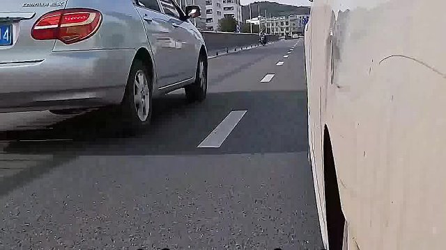 新手都要学会怎么判断车距, #开车技巧