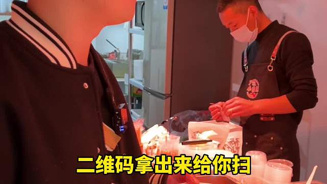 一块不起眼的豆腐卖出了肉价钱，到底是怎么做到的？