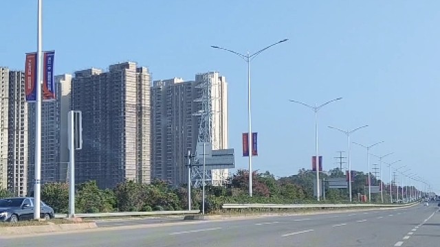 开自动挡下长坡应该挂什么档，相信很多老司机也都不知道，今天手把手教你#手动挡汽车 #汽车知识 #每天