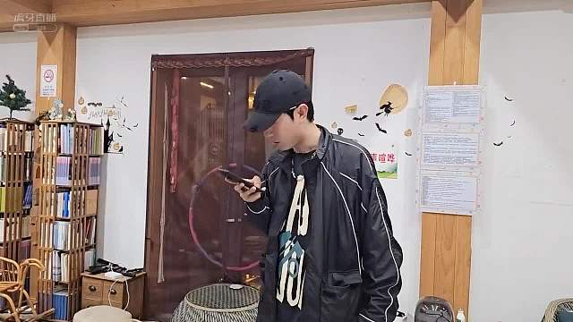 狗程最近工作太不认真了，必须惩罚一下！