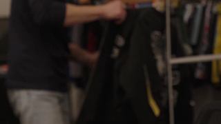 不忘初心，方得始終！閆曉楠簽到，開啟UFC300格斗周