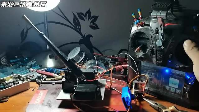 用激光炮拿来打蚊子，小哥你做个人吧