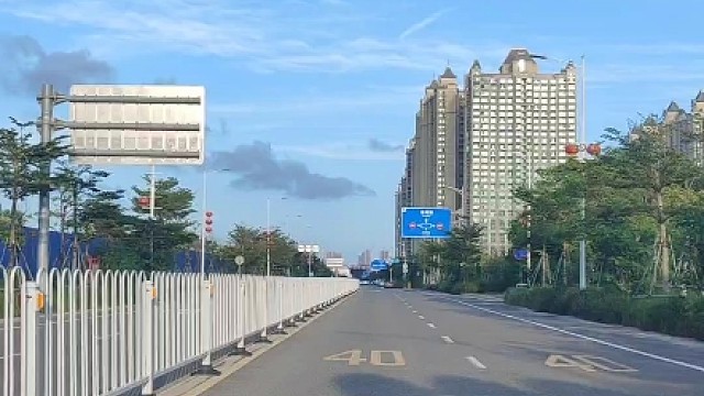 白车好还是黑车好，你喜欢什么颜色的车#每天一个用车知识#汽车颜色#白车vs黑车