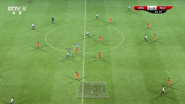 世界杯荷兰捧起大力神杯