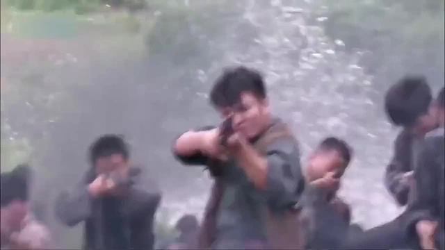 女特工身手卓越武功高强，潜入日军医院大杀鬼子，精彩又解气！