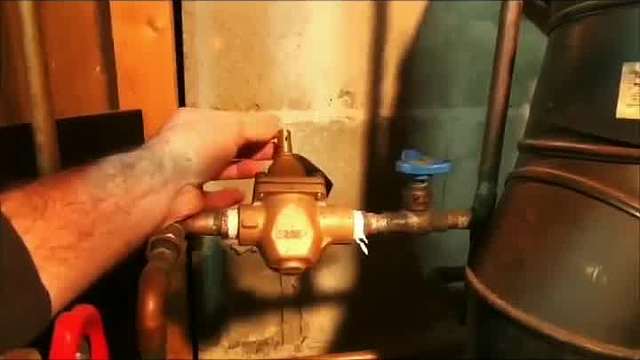 破冰之策：一招解锁地暖不热的困扰