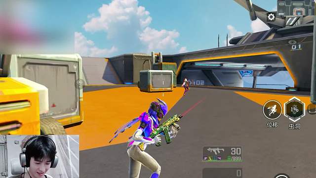 纯爱战神应声倒地，一跃化成串天帝。